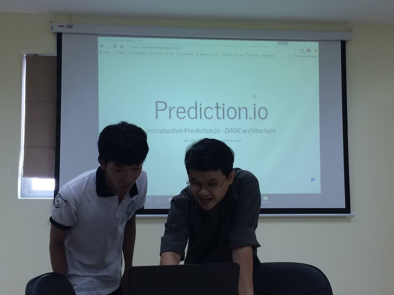 Seminar - Giới thiệu Apache Spark và PredictionIO